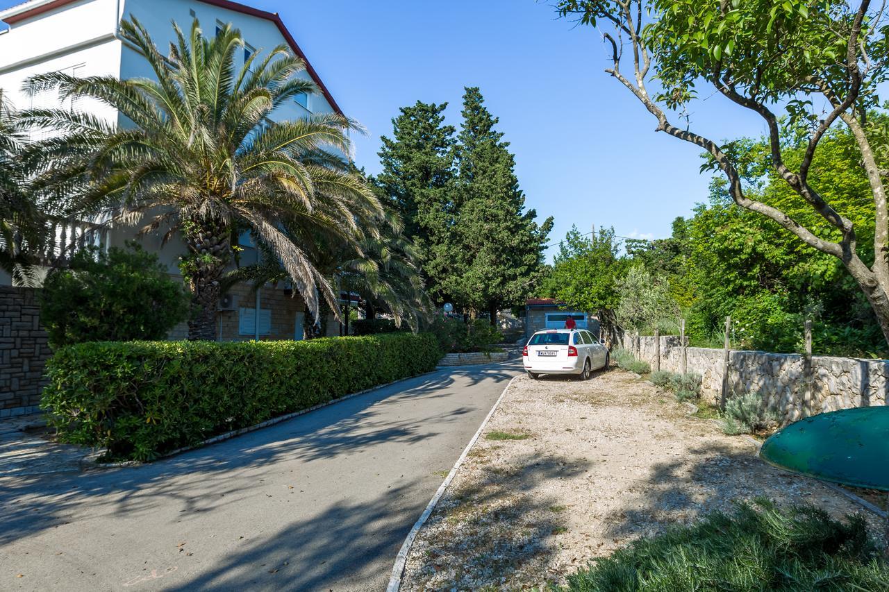 Pool Apartments Galeb Novalja Exterior foto